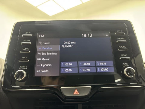 Toyota Yaris 1.5 120H Business Plus