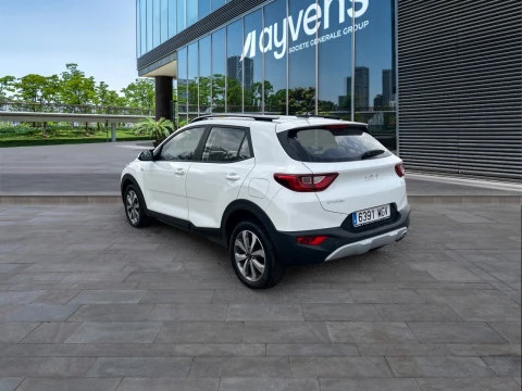 Kia Stonic 1.2 DPi 62kW (84CV) Concept