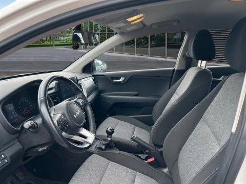 Kia Stonic 1.2 DPi 62kW (84CV) Concept