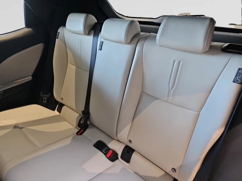 Lexus LBX 1.5 136cv HEV Emotion