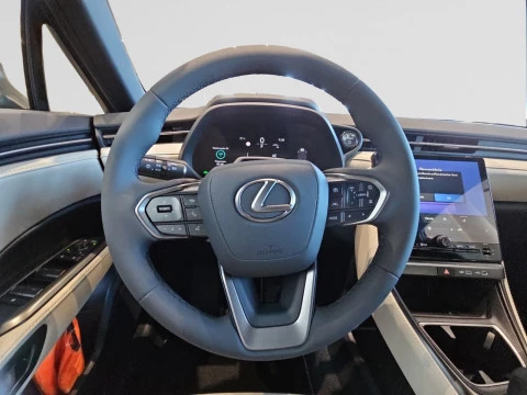 Lexus LBX 1.5 136cv HEV Emotion