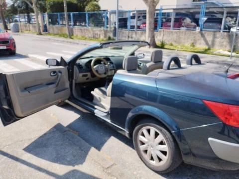 Renault Megane Coupe-cabr. Confort Dynamique 2.0dCi
