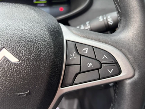 Dacia Jogger EXTREME 1.6 HYBRID 140CV 5P 7 PLAZAS