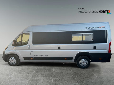 BUNKERVAN TEAM TEAM TRAVEL 636