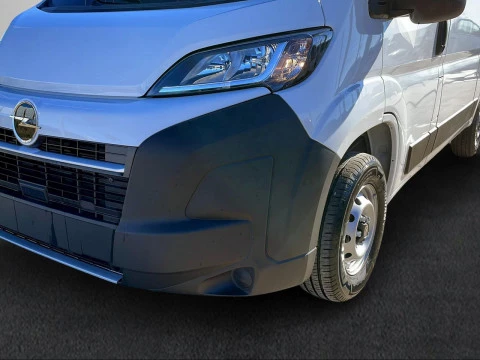 Opel Movano Nuevo Furgón 3.5T L2H2 2.2BlueHDi 140 MT6