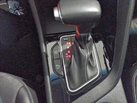 Kia Niro 1.6 GDi HEV 104kW (141CV) Drive