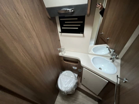 ELNAGH BARON BARON 573