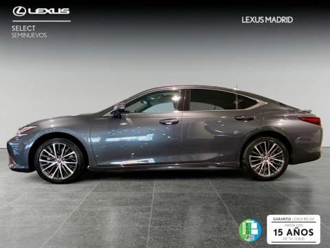 Lexus ES 2.5 300h Luxury