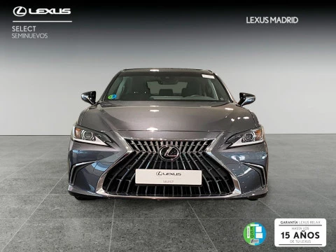 Lexus ES 2.5 300h Luxury