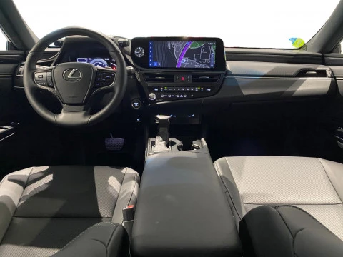 Lexus ES 2.5 300h Luxury