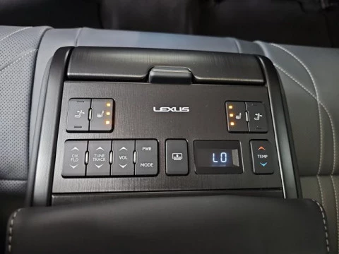 Lexus ES 2.5 300h Luxury