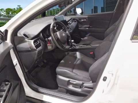Toyota C-HR 1.8 125H Advance