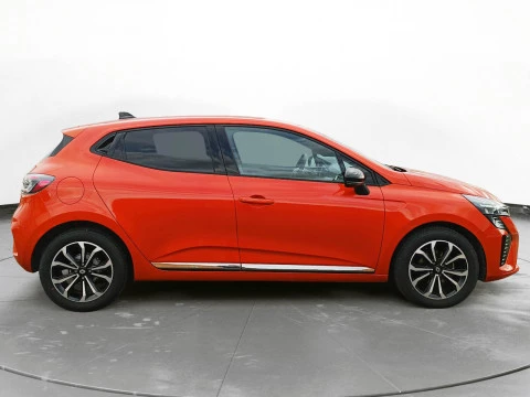 Renault Clio RENAULT CLIO TECHNO ECO-G 100CV (74 KW)