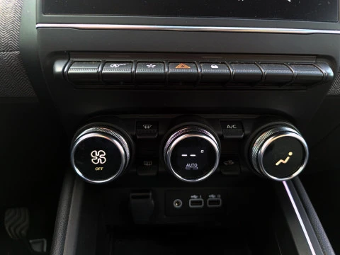 Renault Clio RENAULT CLIO TECHNO ECO-G 100CV (74 KW)