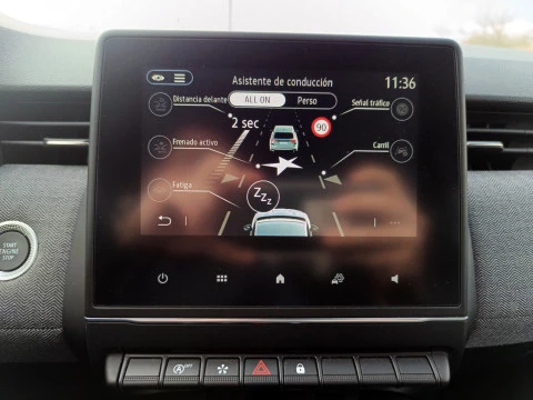 Renault Clio RENAULT CLIO TECHNO ECO-G 100CV (74 KW)