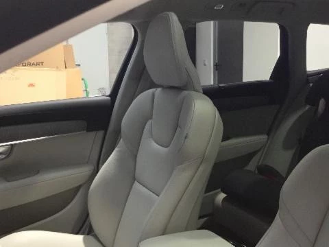 Volvo V90 Cross Country 2.0 B4 D ULTIMATE 4WD AUTO 197 5P