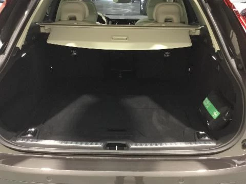 Volvo V90 Cross Country 2.0 B4 D ULTIMATE 4WD AUTO 197 5P