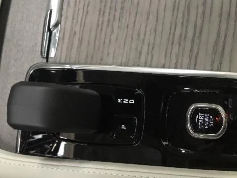 Volvo V90 Cross Country 2.0 B4 D ULTIMATE 4WD AUTO 197 5P