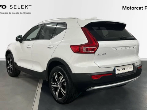 Volvo XC40 XC40 Core, B3 Mild hybrid, Gasolina
