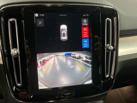 Volvo XC40 XC40 Core, B3 Mild hybrid, Gasolina