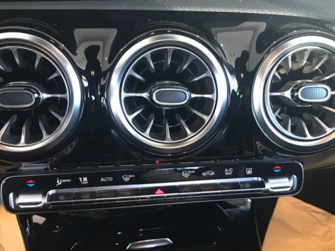 Mercedes-Benz Clase A  180 d Compacto