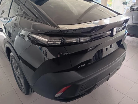 Peugeot 408 1.2 MHEV 145 E-DCS6 ALLURE 5P