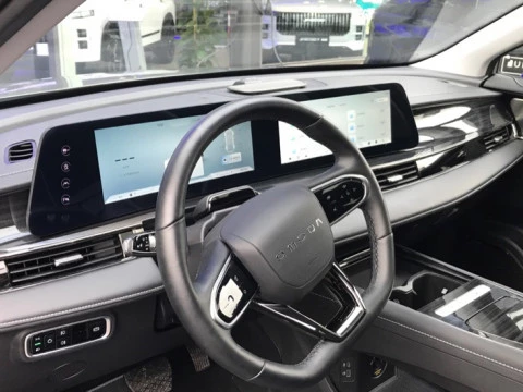 Omoda 5 Omoda Premium