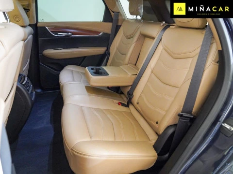 Cadillac XT5  3.6L V6 AWD AT PLATINUM 314CV