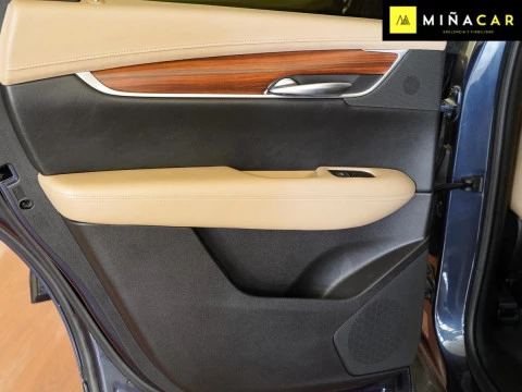 Cadillac XT5  3.6L V6 AWD AT PLATINUM 314CV