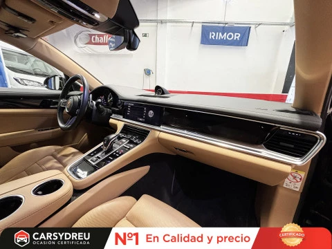 Porsche Panamera 4 E-Hybrid Platinum Edition