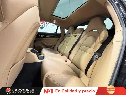 Porsche Panamera 4 E-Hybrid Platinum Edition