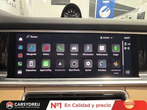 Porsche Panamera 4 E-Hybrid Platinum Edition