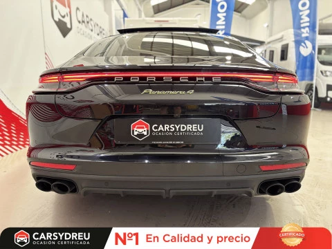 Porsche Panamera 4 E-Hybrid Platinum Edition