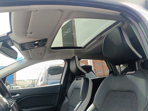 Renault Captur  E-TECH Hibrido Enchufable Fast Track 117kW