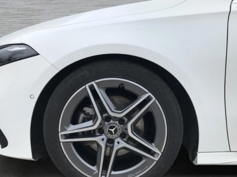 Mercedes-Benz Clase A  200 d Compacto