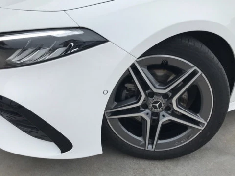 Mercedes-Benz Clase A  200 d Compacto