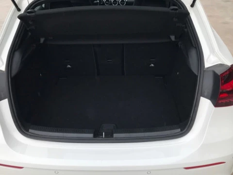 Mercedes-Benz Clase A  200 d Compacto