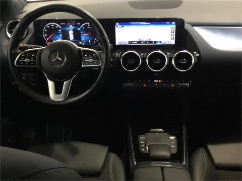 Mercedes-Benz GLA 200 D