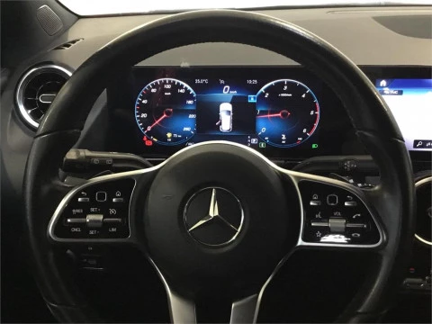 Mercedes-Benz GLA 200 D