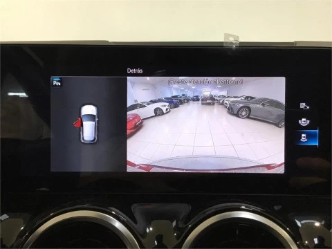 Mercedes-Benz GLA 200 D