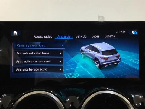 Mercedes-Benz GLA 200 D