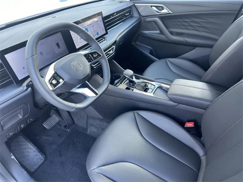 MG EHS 1.5T-GDI PHEV Luxury