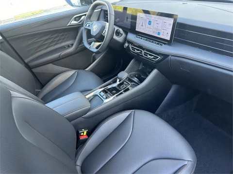 MG EHS 1.5T-GDI PHEV Luxury