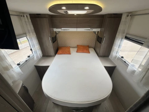 BAVARIA L074LXC I740