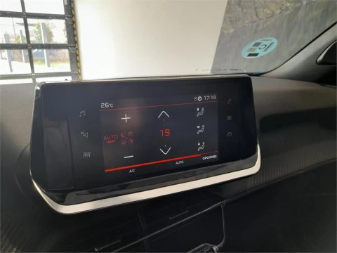 Peugeot 2008 Allure Pack Puretech 130 S&S EAT8