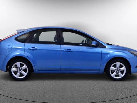 Ford FOCUS 1.6 TREND AUTO 5P