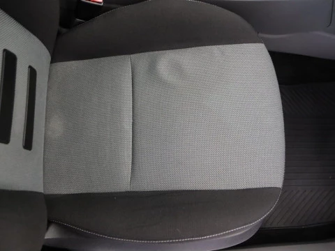 Ford FOCUS 1.6 TREND AUTO 5P