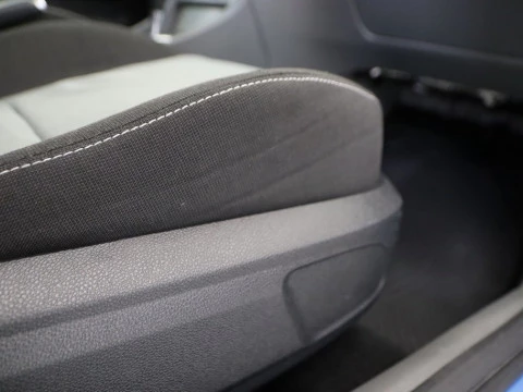 Ford FOCUS 1.6 TREND AUTO 5P