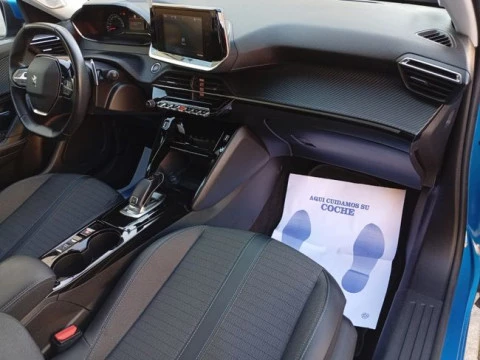 Peugeot 2008 Allure BlueHDI 130 S&S EAT8