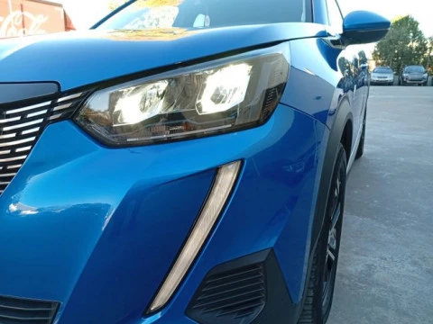 Peugeot 2008 Allure BlueHDI 130 S&S EAT8